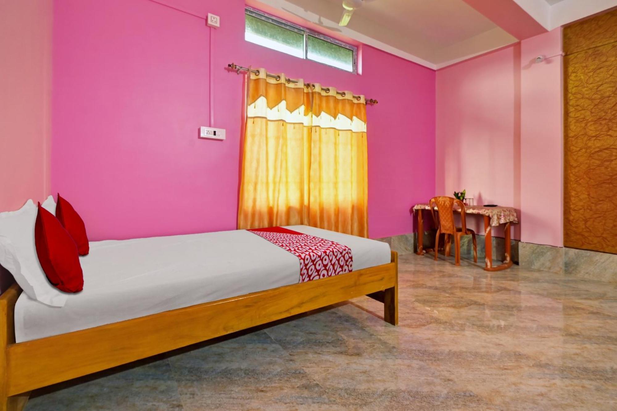 Oyo Flagship The Brahmaputra Homestay Γουβαχάτι Εξωτερικό φωτογραφία