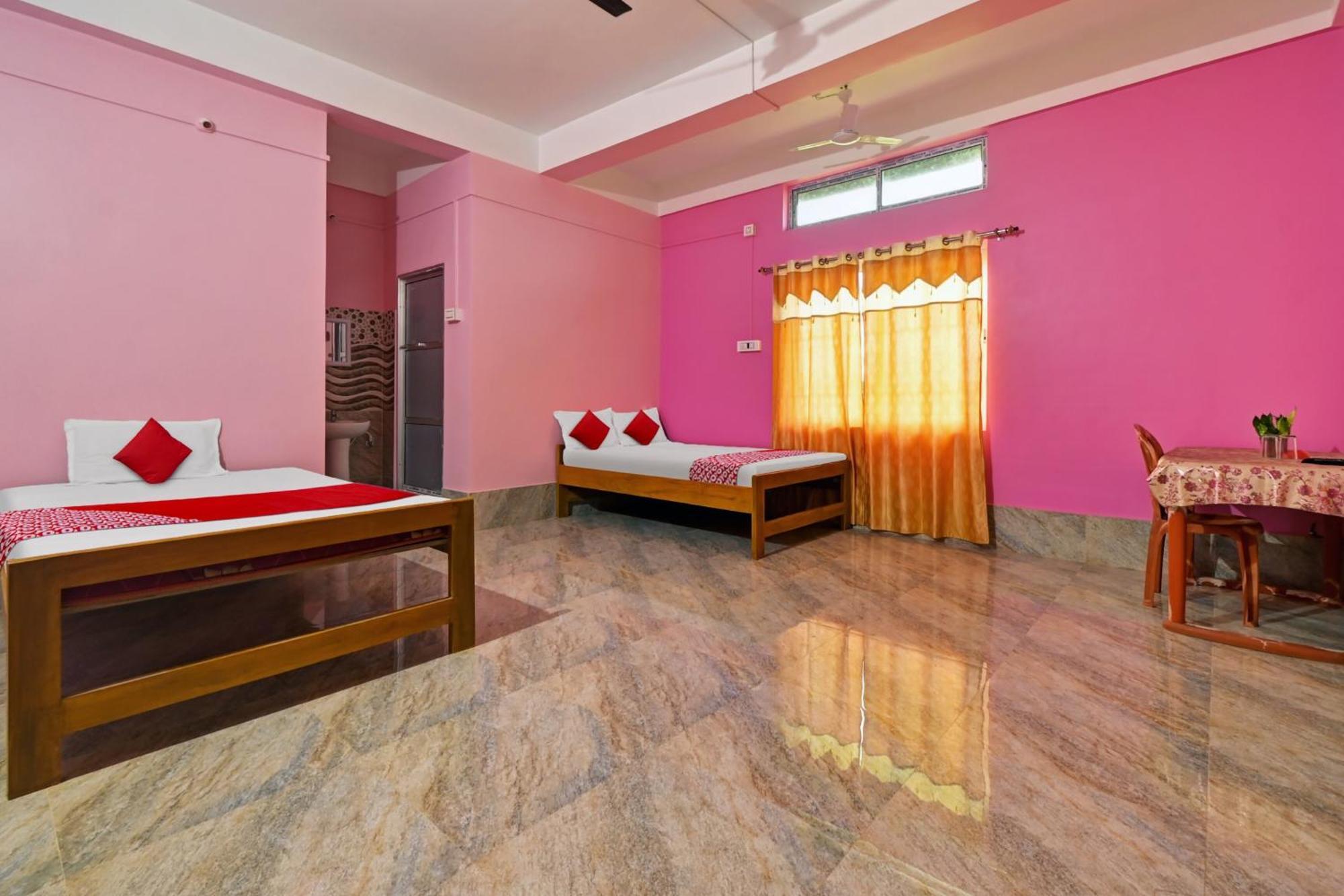 Oyo Flagship The Brahmaputra Homestay Γουβαχάτι Εξωτερικό φωτογραφία